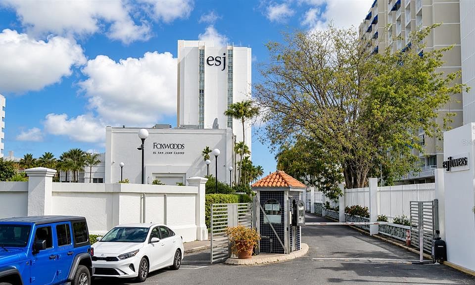 1st image of 6165 AVE. ISLA VERDE #458