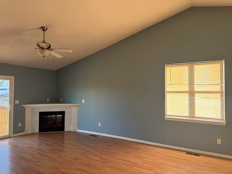 42 Vandello Dr — Photo 8