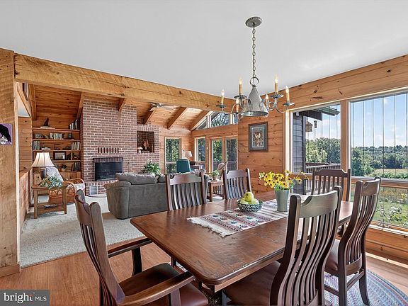 5th image of 1494 Mountain Rd