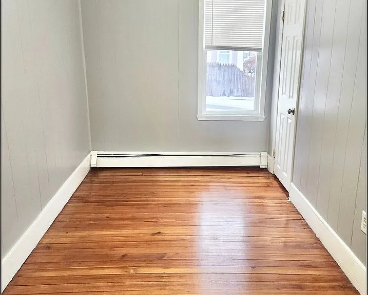 22-24 Lawn Ave #1F — Photo 10