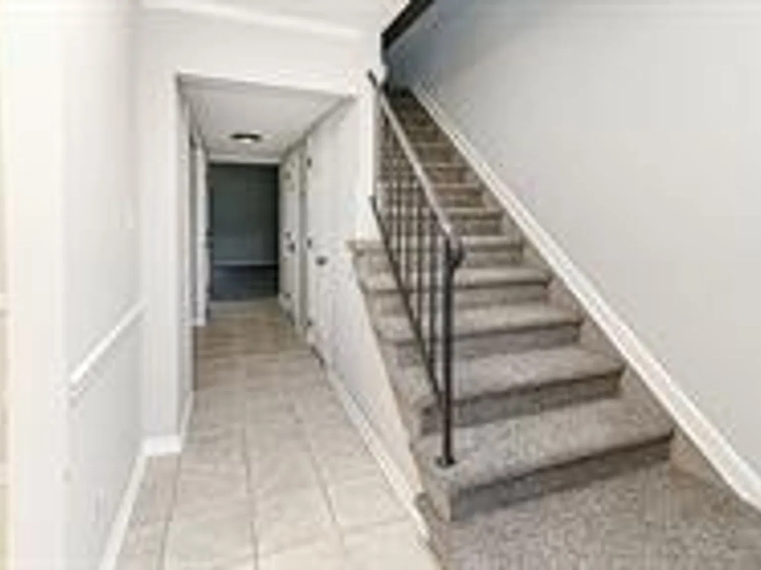 124 Butternut Court — Photo 3