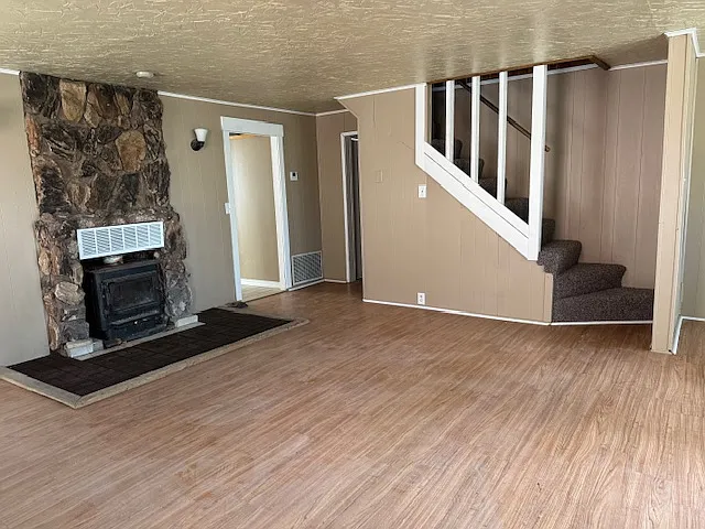 1086 Playground Dr — Photo 5