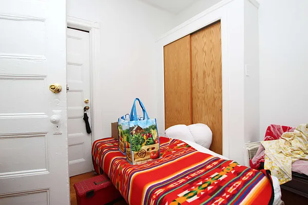 Rented by Nooklyn NYC LLC | media 39