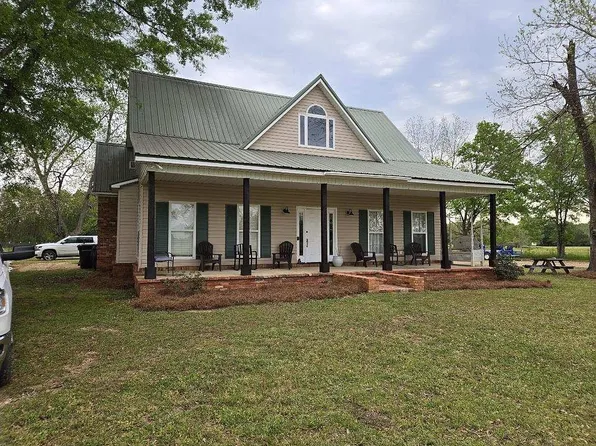 461 S Autauga St, Autaugaville, AL 36003