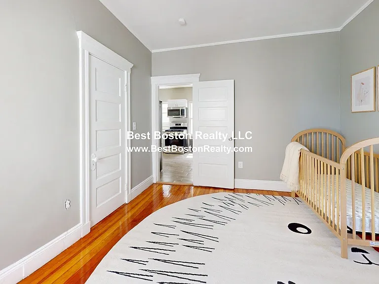 3942 Washington St #2 — Photo 22