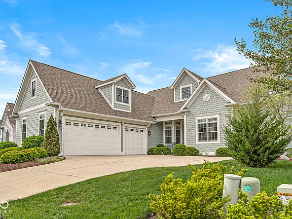 3rd image of 764 Hanover Close