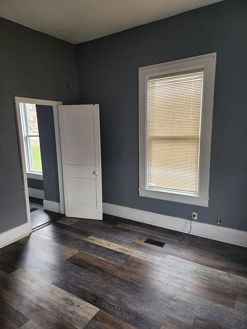 179 W 4th St Mansfield OH 44902 — Photo 3