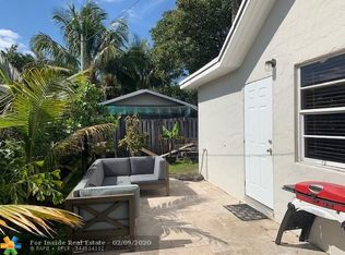 1015 NE 8th Ave, Fort Lauderdale, FL 33304