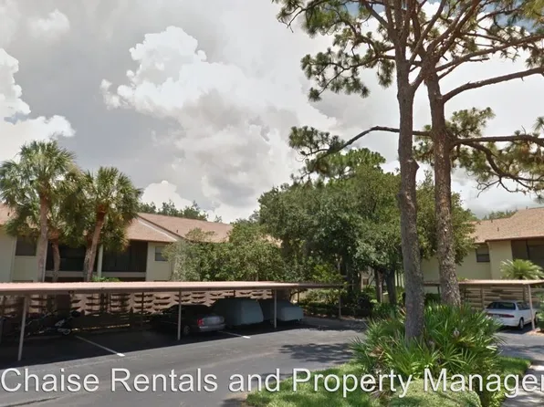 744 White Pine Tree Rd APT 207, Venice, FL 34285