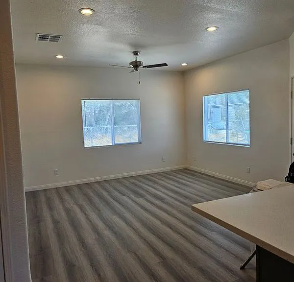 710 E Whittier Ave — Photo 5