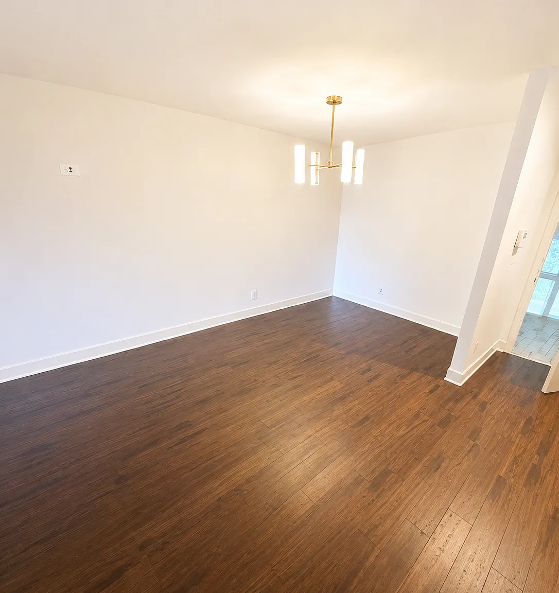 2 bed, 1213 sqft, $2,000 — Photo 2