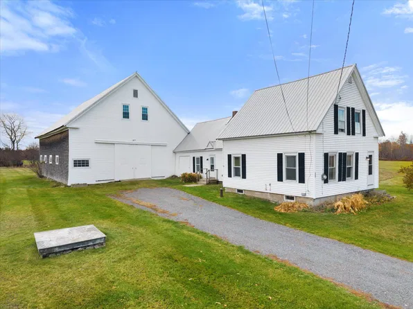 988 Fuller Road, Hermon, ME 04401