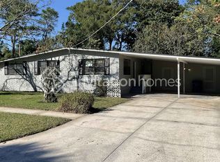 7035 Berrywood Ln, Jacksonville, FL 32277