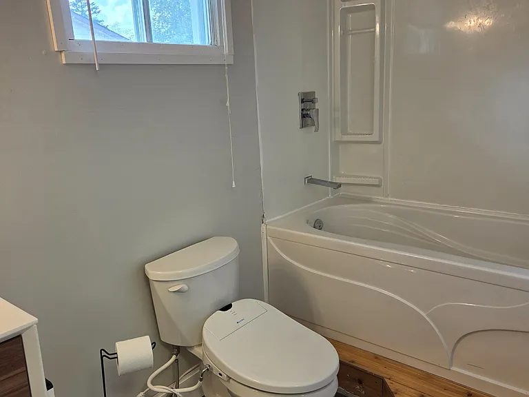 11 West Rd — Photo 14