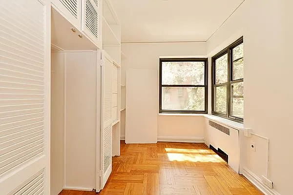 Sold by Argo Residential | media 32