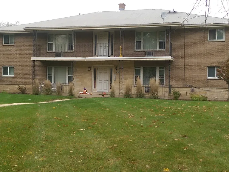 4284 S Whitnall Ave #7 — Photo 11