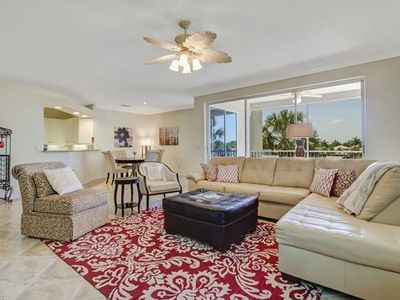 1540 Clermont Dr Unit 205, Naples, FL, 34109