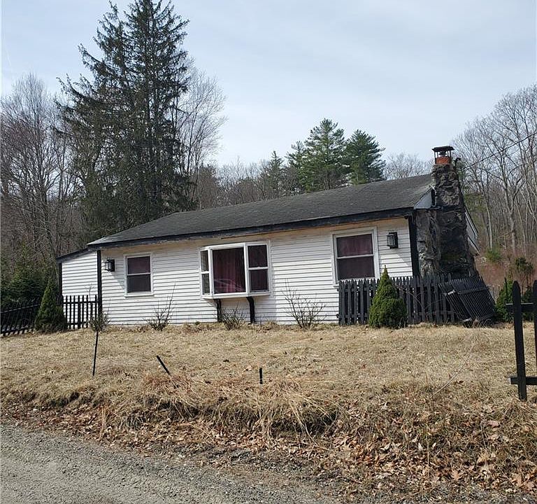 1st image of 121 Dexter Ln