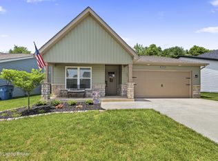 6910 Nicolas Farms Ct, Louisville, KY 40229