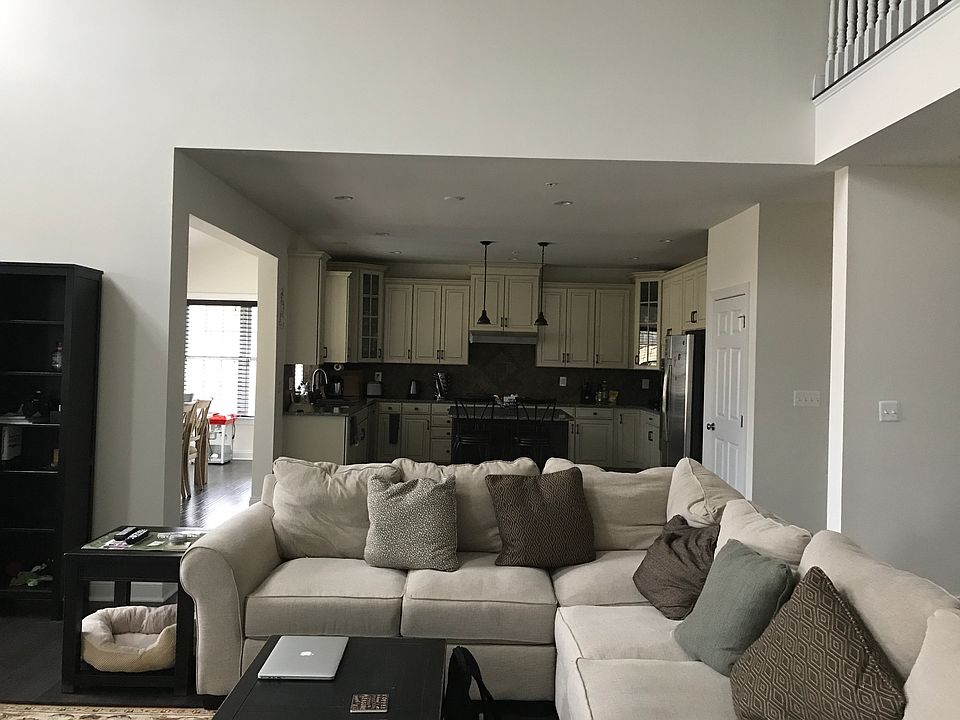 1st image of 1404 Saint Francis Cir