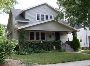 924 Flat St NE, Grand Rapids, MI 49503