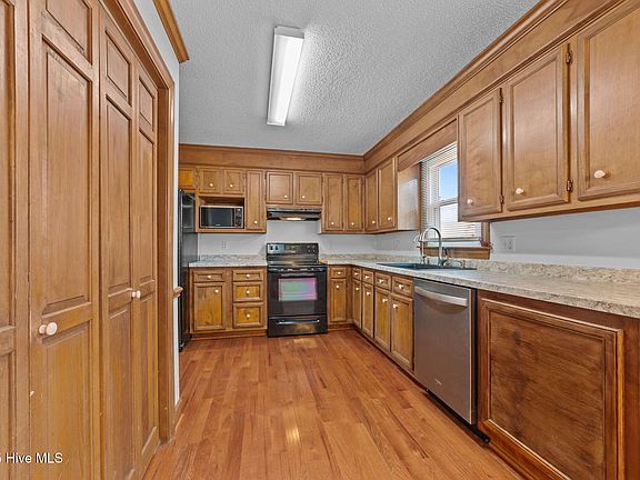 2nd image of 111 S River Road