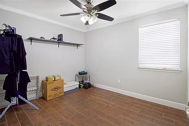 511 Dell St — Photo 8
