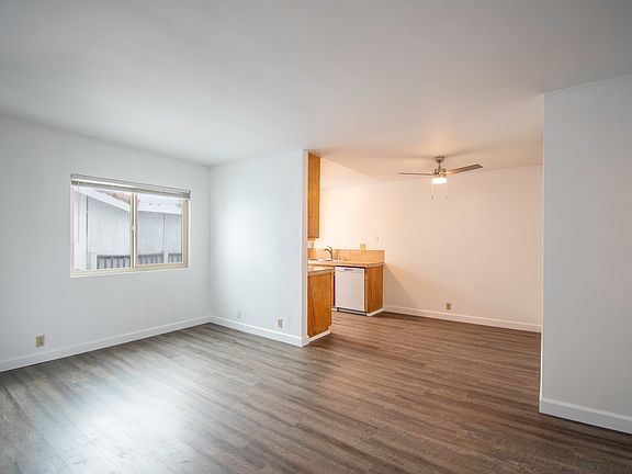 5th image of 3736 Mississippi St APT 6