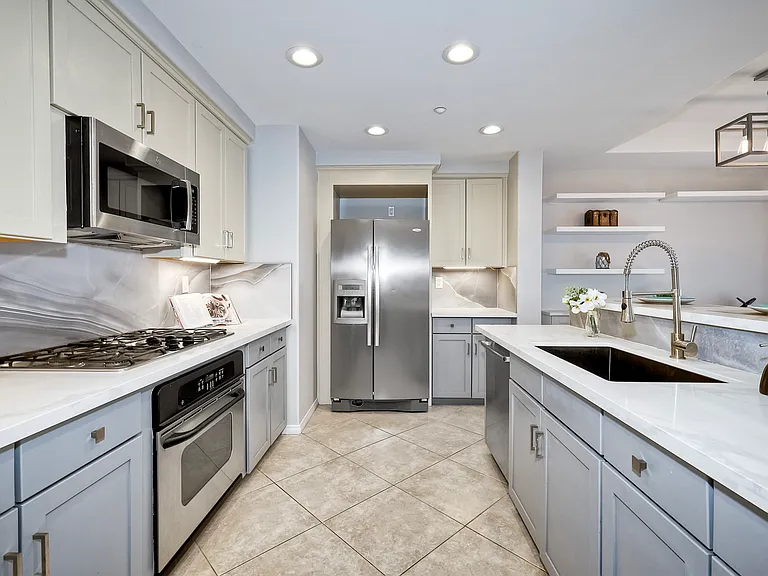 3622 Indiana St #103 — Photo 7