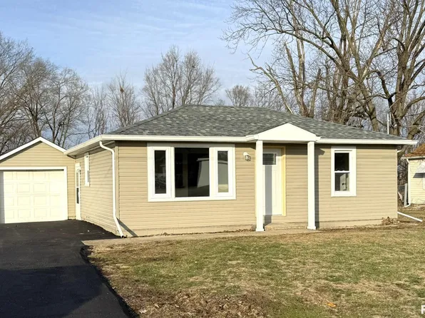 601 Glenway Ave, Knoxville, IL 61448