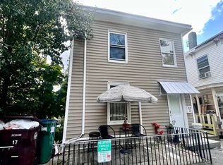 17 Harrison St, Lowell, MA 01852