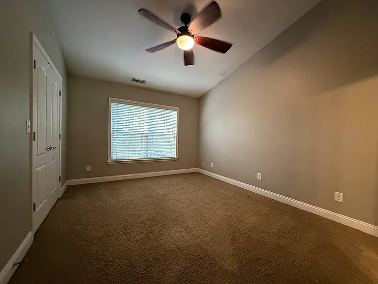 357 Hurston Cir — Photo 15