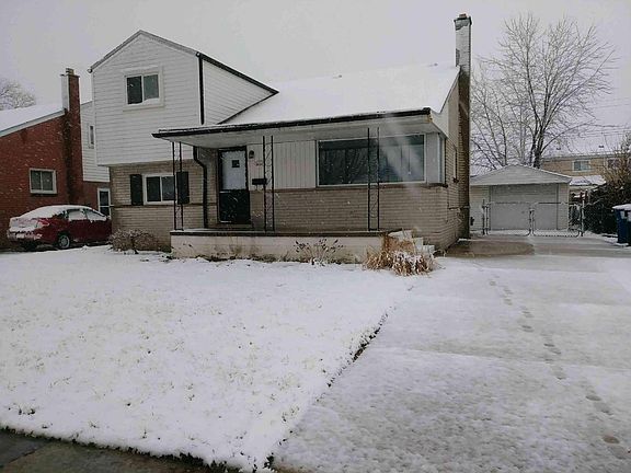 3rd image of 31203 Geraldine St