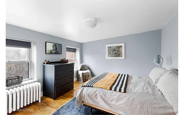 Sold by Douglas Elliman | media 15