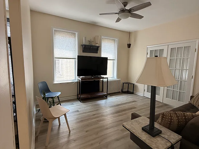 3 Chester Ave #2 — Photo 17