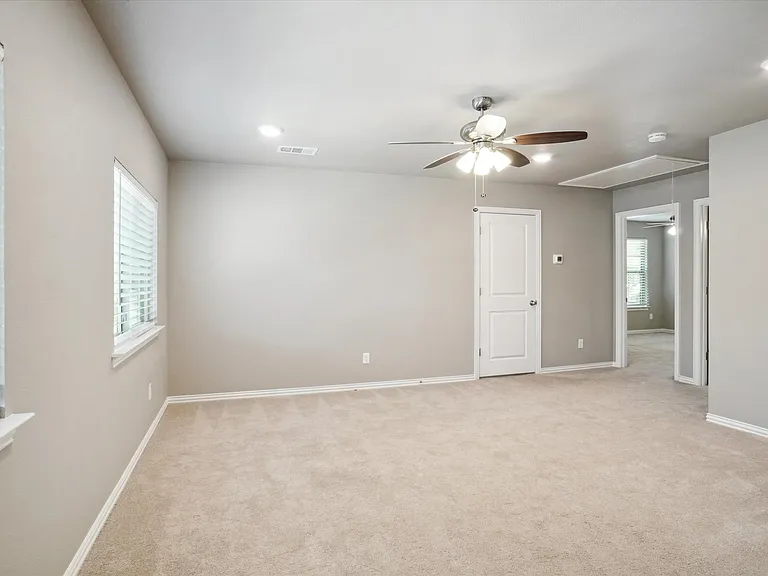 122 Elm Ln — Photo 15