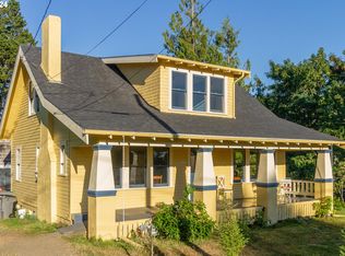 1476 8th St, Astoria, OR 97103