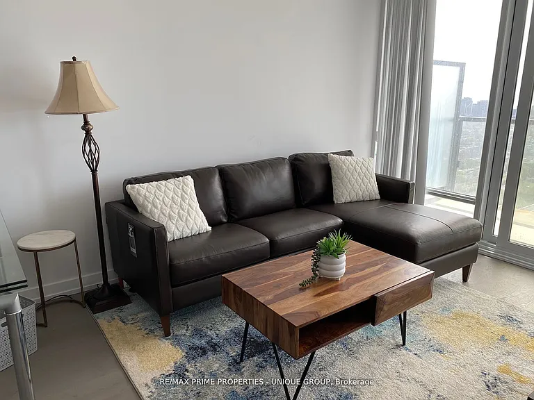 488 University Ave #3115 — Photo 8