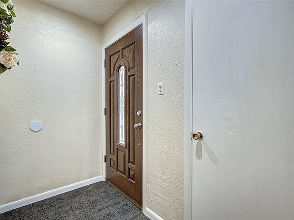 4th image of 3117 Pamela Dr