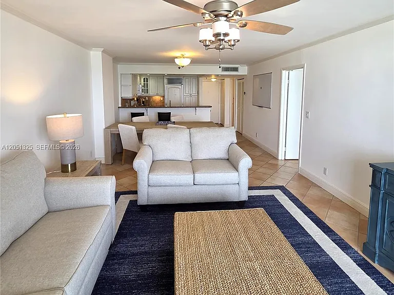 2625 Collins Ave #1506 — Photo 14