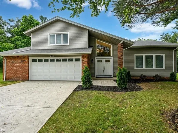 26274 Fairmount Blvd, Beachwood, OH 44122