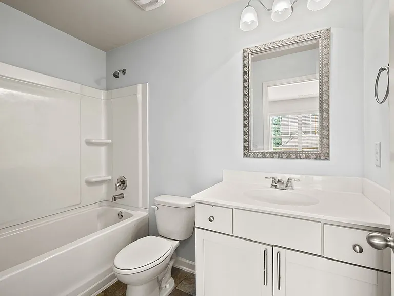 3845 Alden Pl — Photo 3