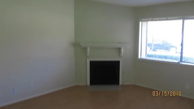 2 bed, 936 sqft, $1,950 — Photo 4