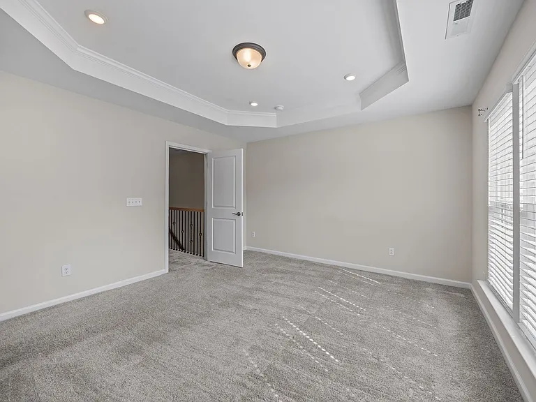 1631 Glacier Dr — Photo 17