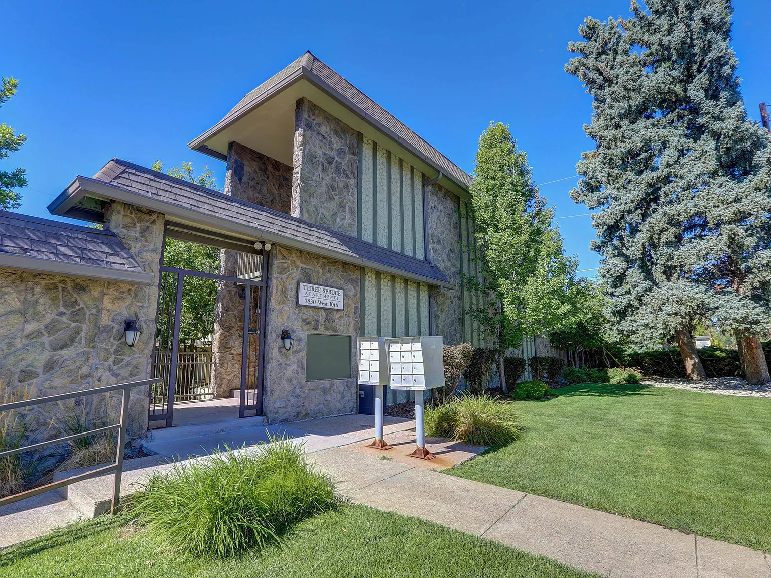 Three Spruce Apartments — Photo 2