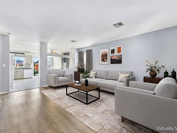 4th image of 848 Angelus Oaks Dr