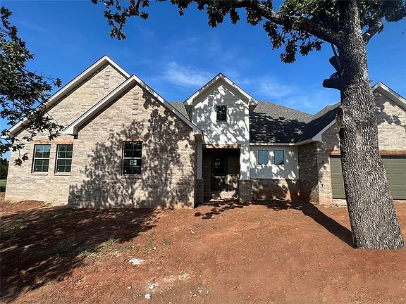 3rd image of 8005 Goldfinch Dr