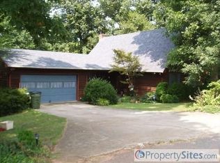 204 Holly Ct, Lexington, NC 27295