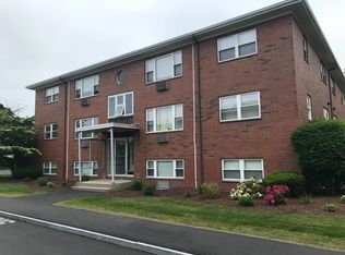 32 Whitman Rd APT 1-4, Waltham, MA 02453