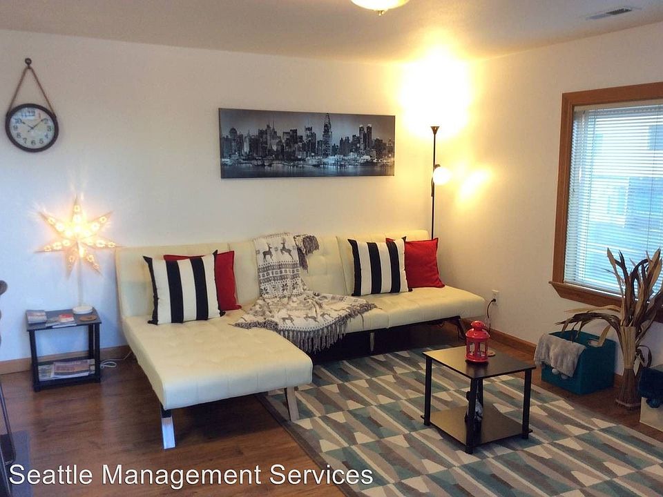 1st image of 1401 NE 56th St #7301875